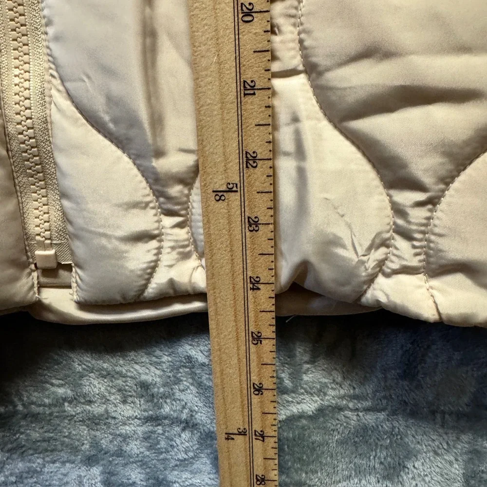 2094 | Zara Kids Quilted Hooded Puffer Vest Cream Girls Size 8-9